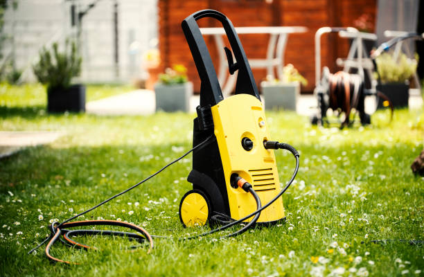 Best Animal Enclosure Cleaning  in Milton, LA